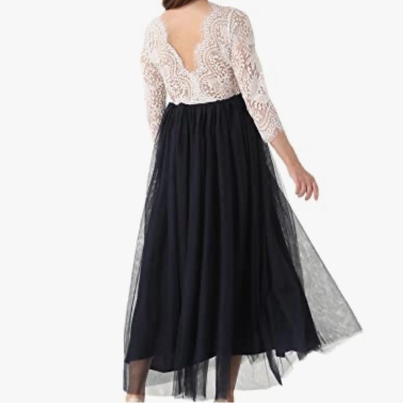 Elegant Lace and Tulle Maxi Dress - Navy and White - Picture 2 of 4